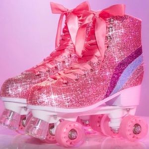 RARE Dollz Kill Pink Glitter Roller Skates Sz6 NWT